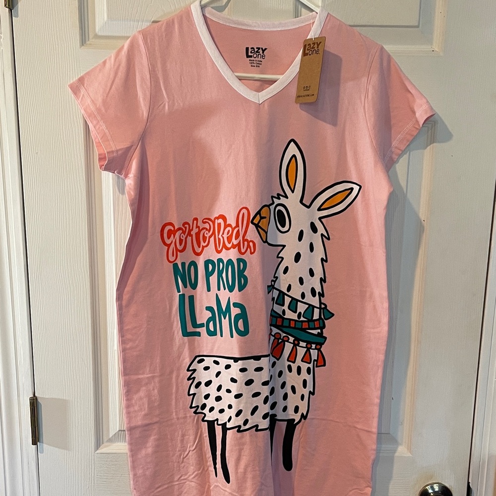 Lazy One Size S/M Pink Llama Graphic Nightshirt NWT